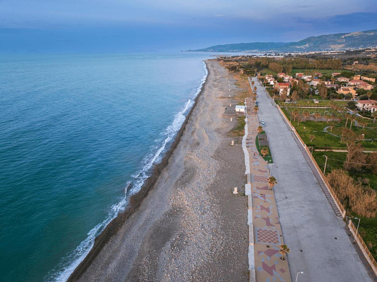 Gali Holidays Casa Vacanze Acquedolci Eksteriør bilde